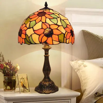 LuxeShade – Tiffany Office Lamp