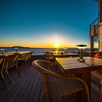 AuraMetal - Lampada da Tavolo Ispirata alla Scandinavia