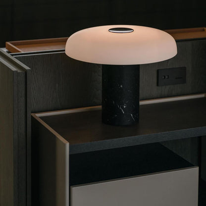 VibrantGleam - Lámpara de Escritorio Estilosa