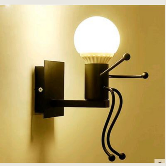 SmithGlow – Elegancka Lampa Ścienna Żelazna