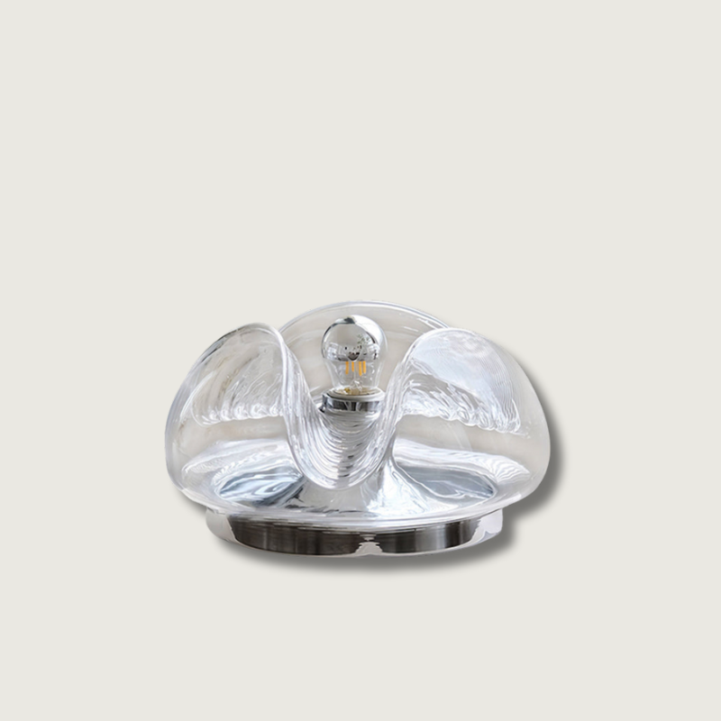 WaveBeam - Elegant Bordlampe med Blid Bølge Design