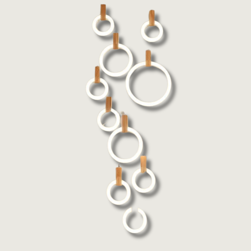 NatureLuxe - Holz-Kronleuchter für elegante Beleuchtung