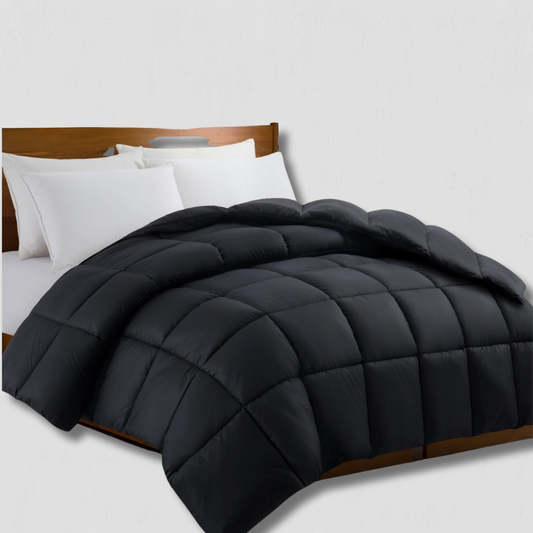 DreamLite - Lightweight Polyester Comforter