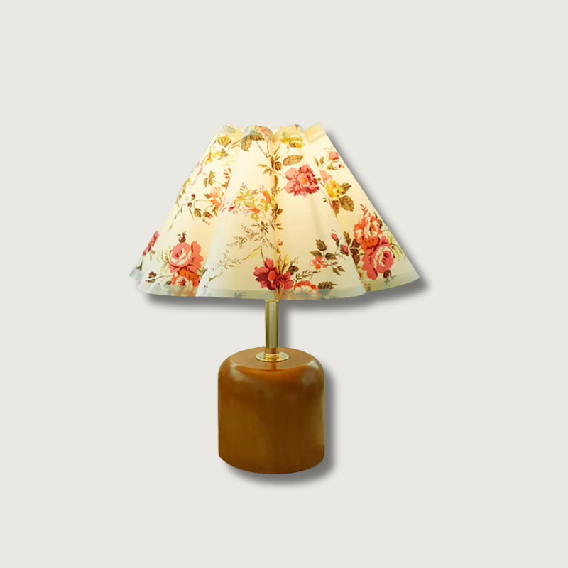 CharmeGlow - Vintage-Inspired Lamp with Soft, Warm Glow