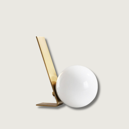 MinimalDaphne - Elegant Lamp with Cozy Glow and Refined Simplicity