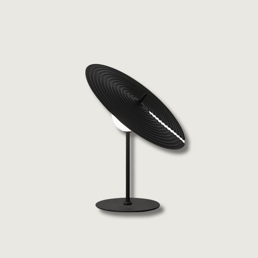 LuxeHarmony - Lámpara de Mesa con Sutil Elegancia y Difusión de Luz Cálida