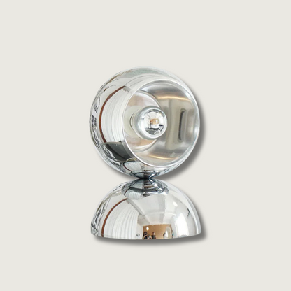 LuxeCharm - Lampada da Tavolo in Stile Mickey e Diffusione della Luce Accogliente