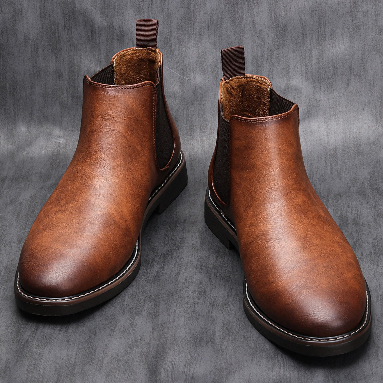 UrbanElegance | Stylish Comfortable Men's Chelsea Boots for All Occasions 2