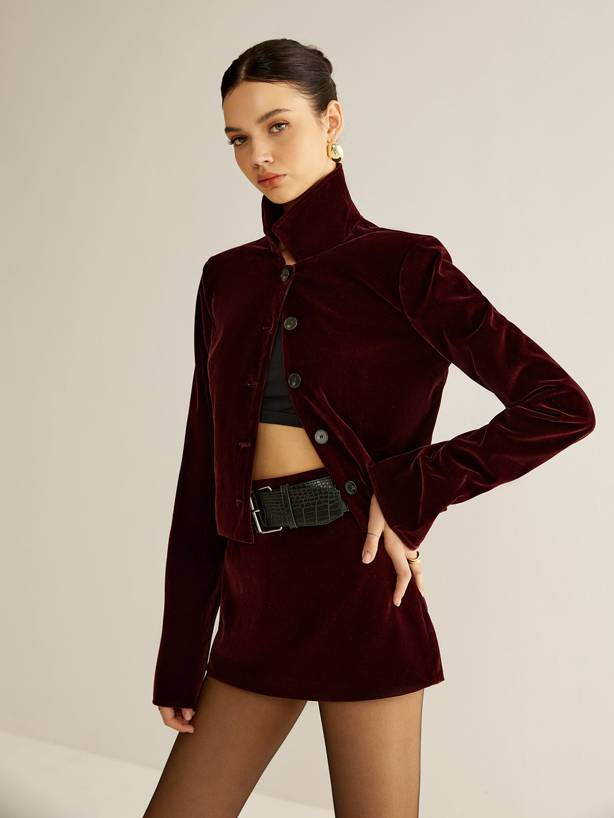 Velvet Lapel Short Blazer 3