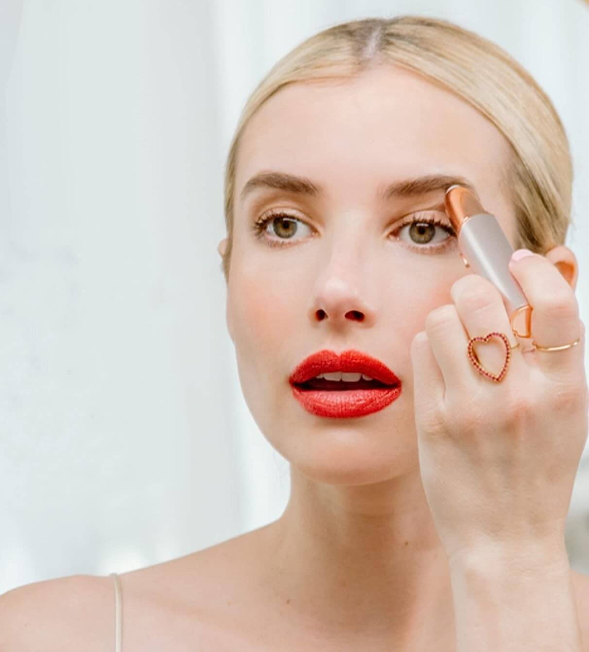 Vivolux | Electric Eyebrow Trimmer 2