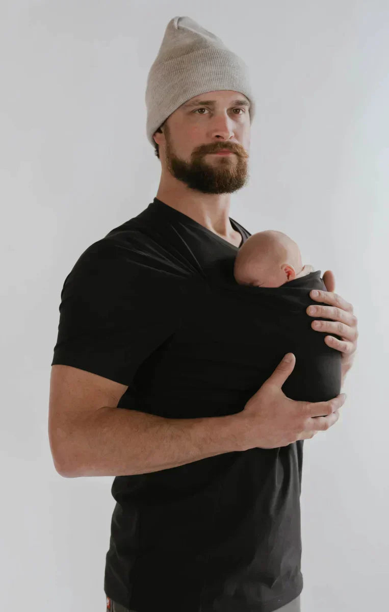 Vivolux | Premium Baby T-Shirt Carrier - Experience style and comfort with the premium baby carrier shirt 3