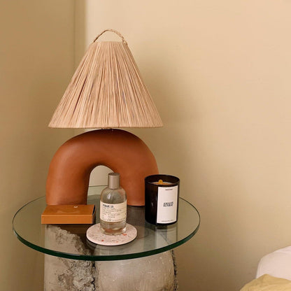 ElectraGlow - Lámpara contemporánea con base potente y luz eficiente