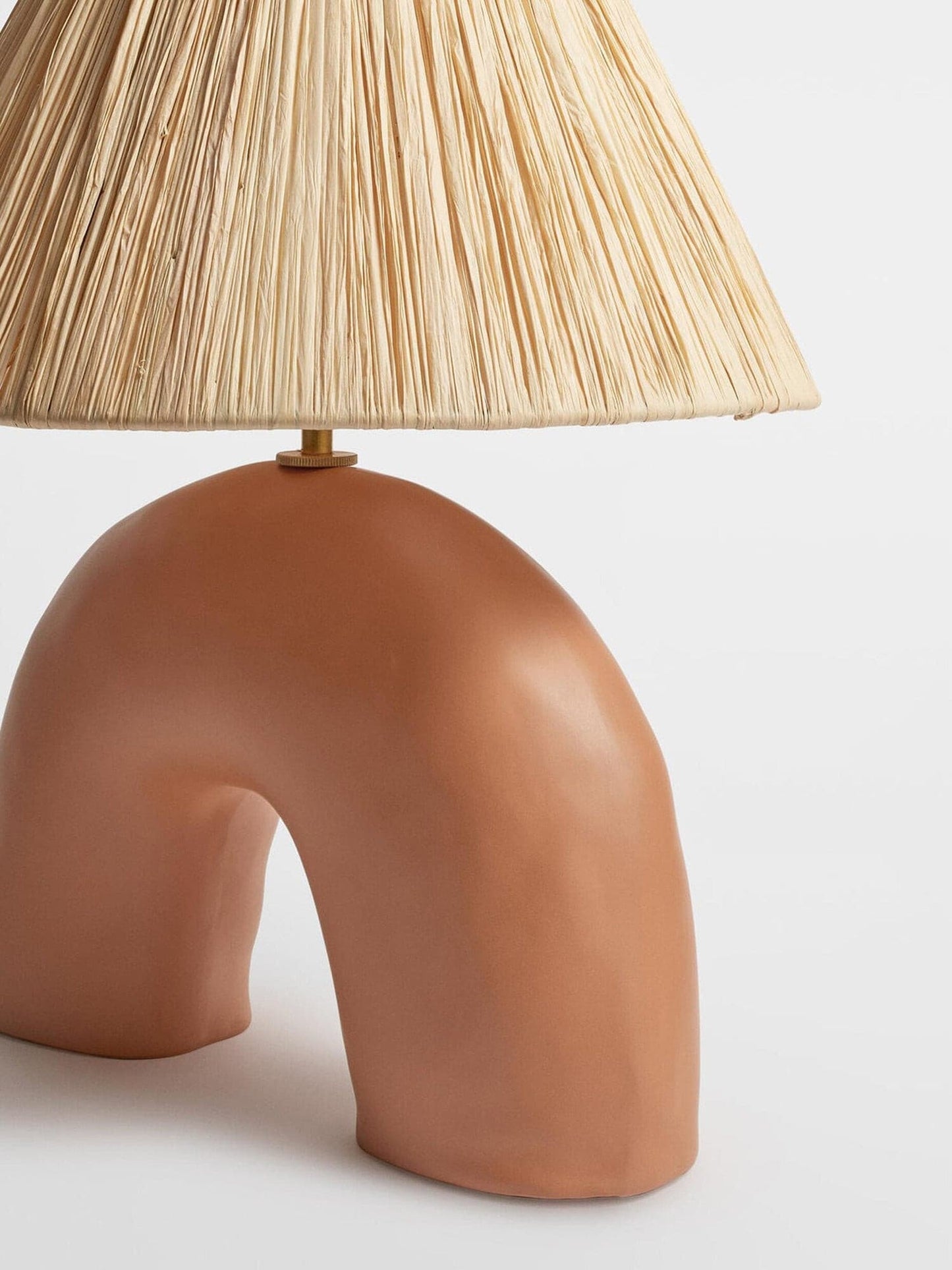 ElectraGlow - Lámpara contemporánea con base potente y luz eficiente