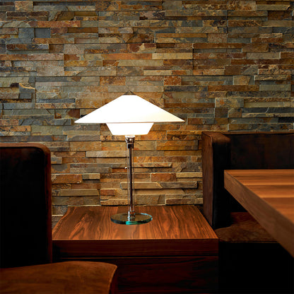 PureGlow - Slank Bordlampe med Elegant Minimalistisk Design