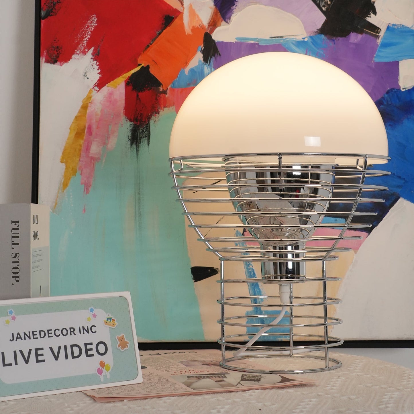 WireAura - Lampe de Bureau Élégante