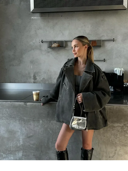 Women's Grey Loose Suede Jacket with Zipper Pockets – Casual Long-Sleeved Autumn Coat 2