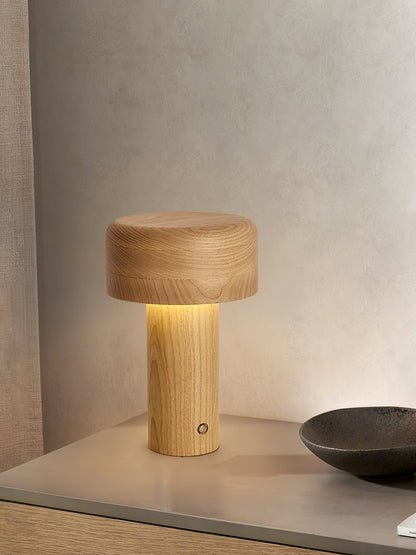 LuxeTower - Table Lamp with Sleek Tower Design and Warm Glow