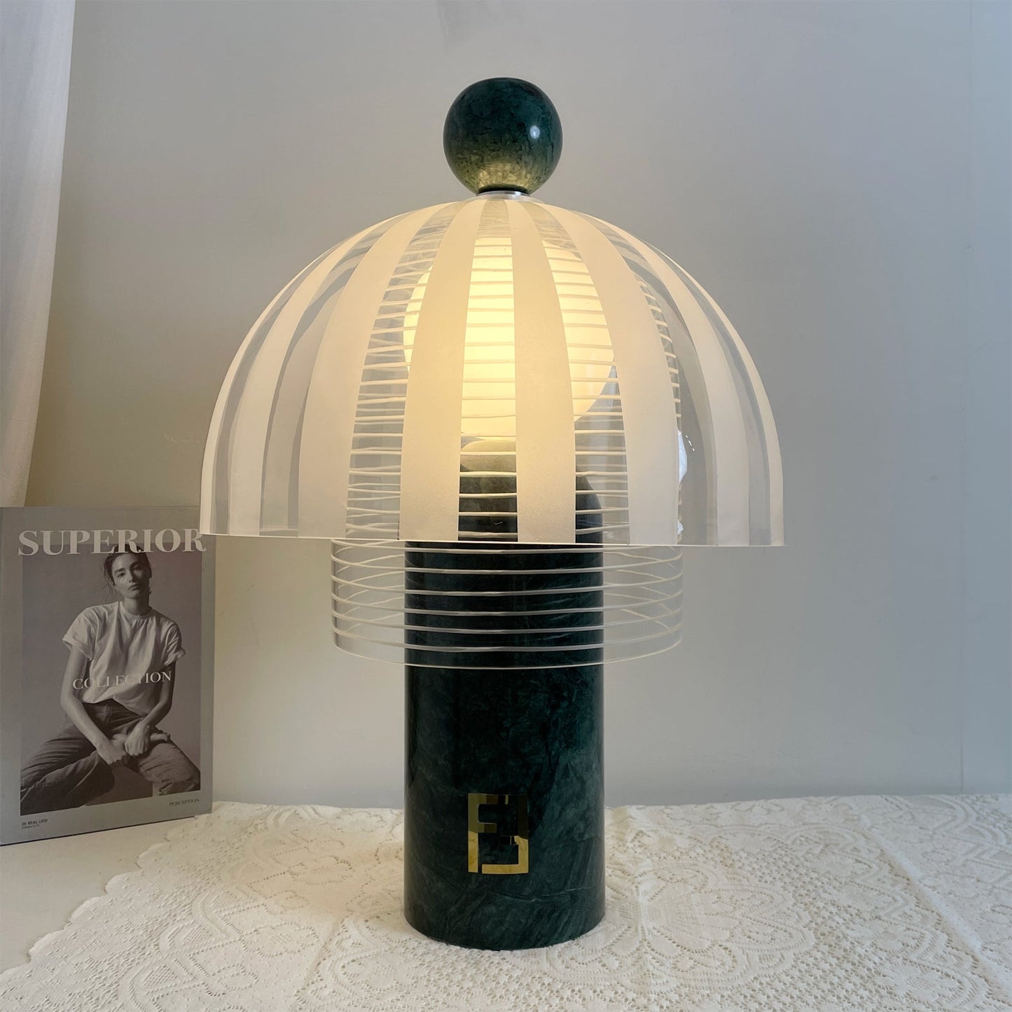 OrionLuxe - Elegant Bordlampe