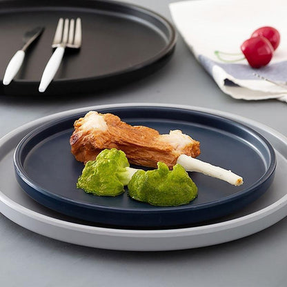 BarnTable - Klasyczny zestaw naczyń melaminowych na farmie