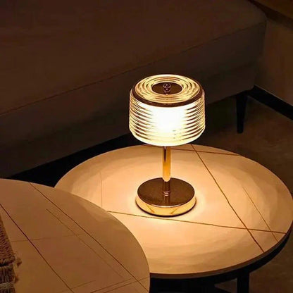 LumaRing - Lampe de table élégante avec des lignes épurées
