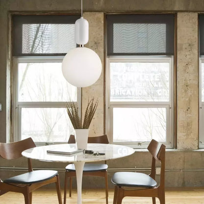 EchoGlow - Elegancka Lampa Wisząca w Kształcie Kuli