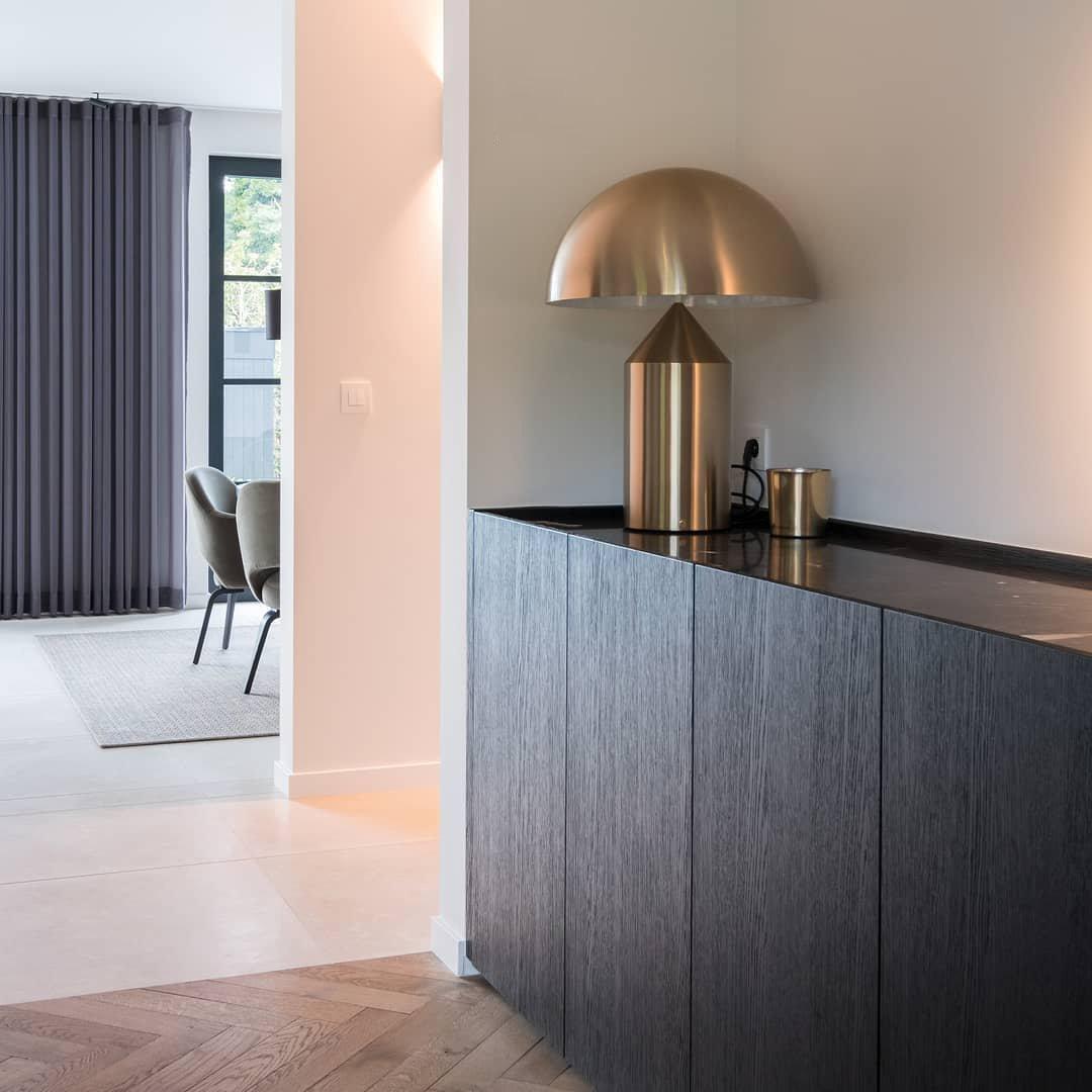 CelestiLamp – Contemporary Metallic Light