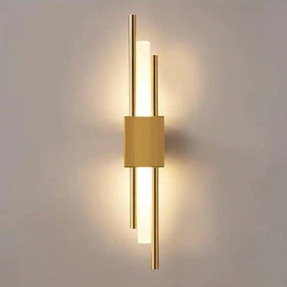 LumeGold – Lámpara de Pared LED Negra y Dorada Elegante