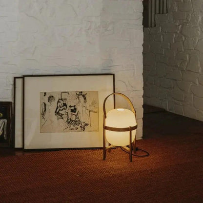 NatureLuxe - Drewniana Lampa Stołowa