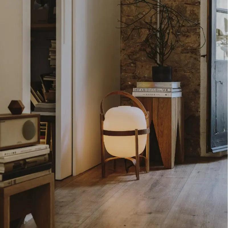 NatureLuxe - Drewniana Lampa Stołowa