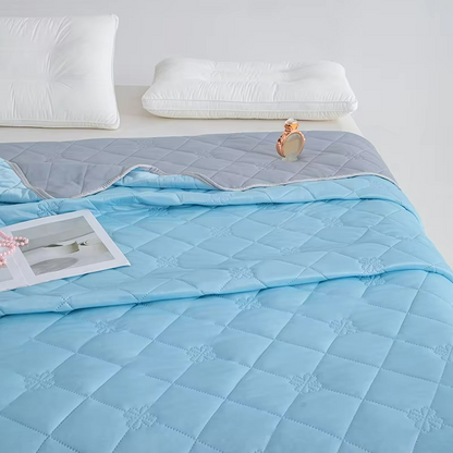 Lightweight Summer Quilt Air Condition Comforter Cool Duvet