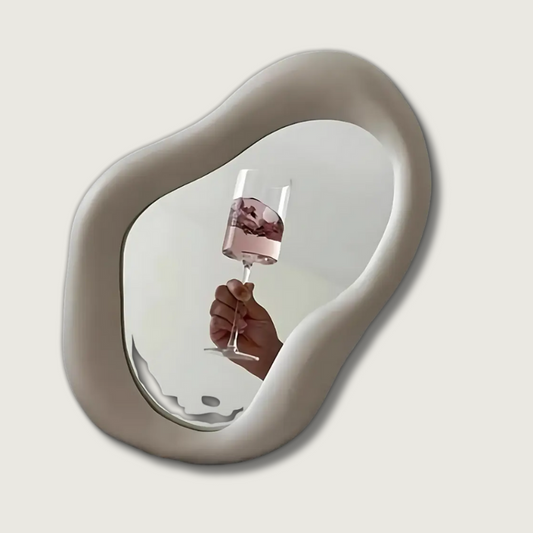 ReflectaCharm - Timeless Vintage Mirror