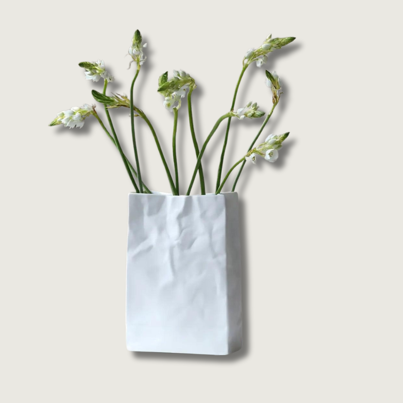 PaperFlow - Stylish Paper Vase