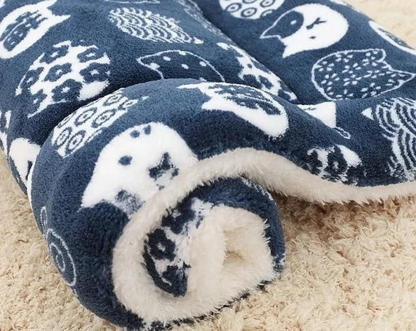 Ultra Soft Cat Blanket – Cozy Flannel Blanket with Cats, Hypoallergenic and Machine Washable, Perfect for All Cats-5