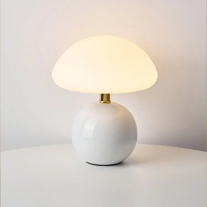 ChicMushroom – Bauhaus-Style Cream Lighting
