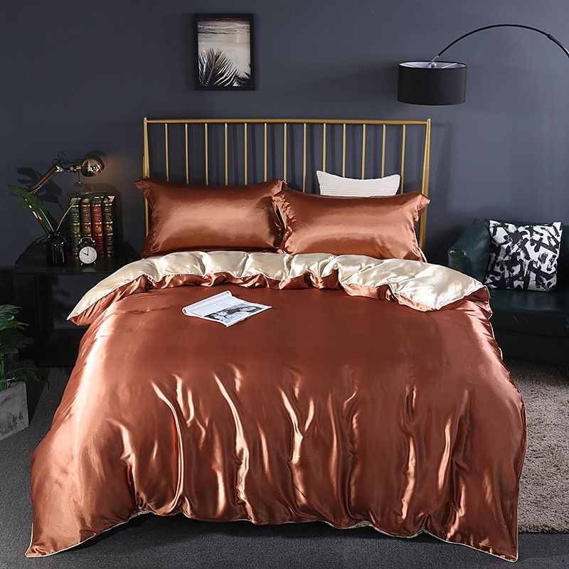 SilkAura - 4-Piece Silk Luxury Bedding