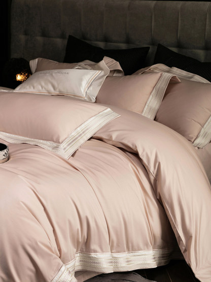 LuxeMont - Premium Bedding Set