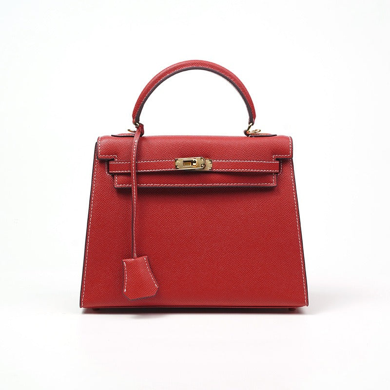 High-Quality Saffiano Shoulder Bag – Chic and Durable Women’s Handbag for Work & Fashion