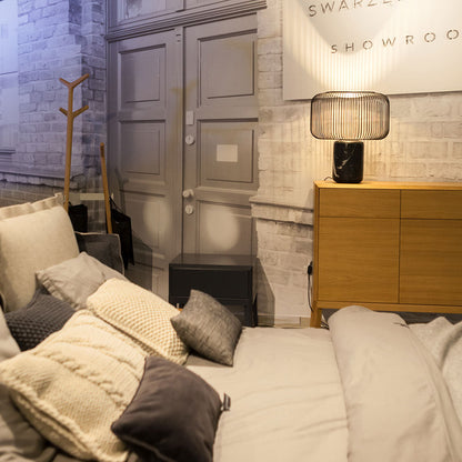 KeshiBeam - Elegant Table Lamp with Sleek Base and Subtle Glow