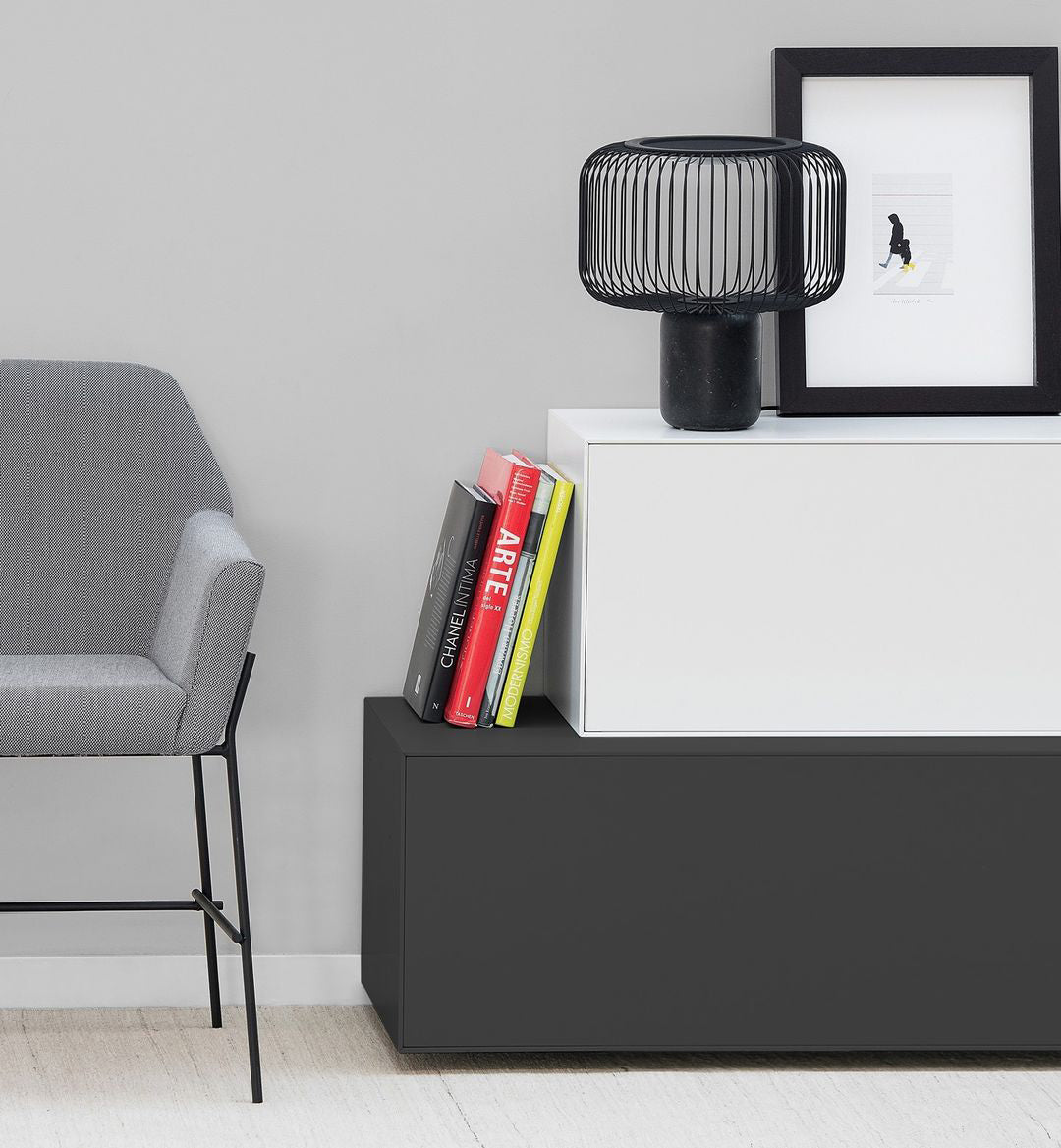 KeshiBeam - Elegant Table Lamp with Sleek Base and Subtle Glow