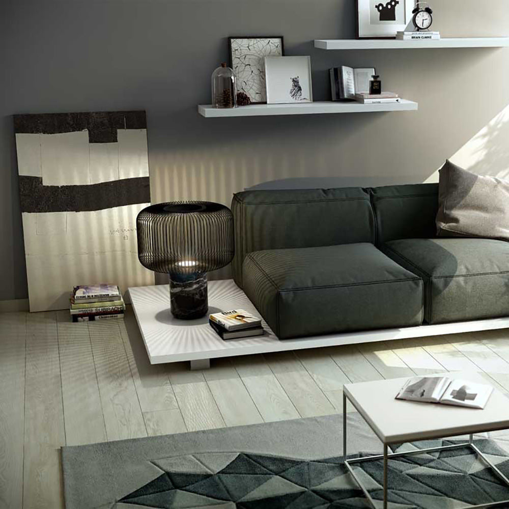 KeshiBeam - Elegant Table Lamp with Sleek Base and Subtle Glow