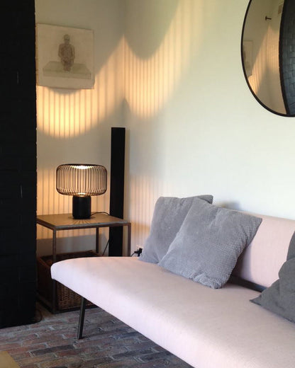 KeshiBeam - Elegant Table Lamp with Sleek Base and Subtle Glow