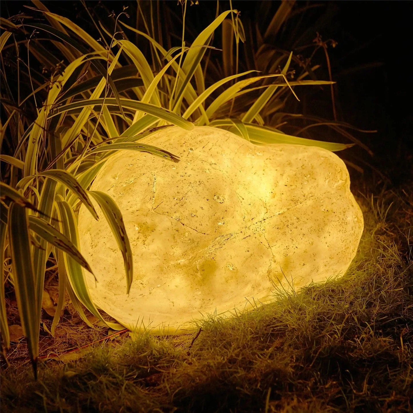 Vibrant Stone Solar Garden Lights - Durable Outdoor Landscape Lighting for Pathways and Gardens-4