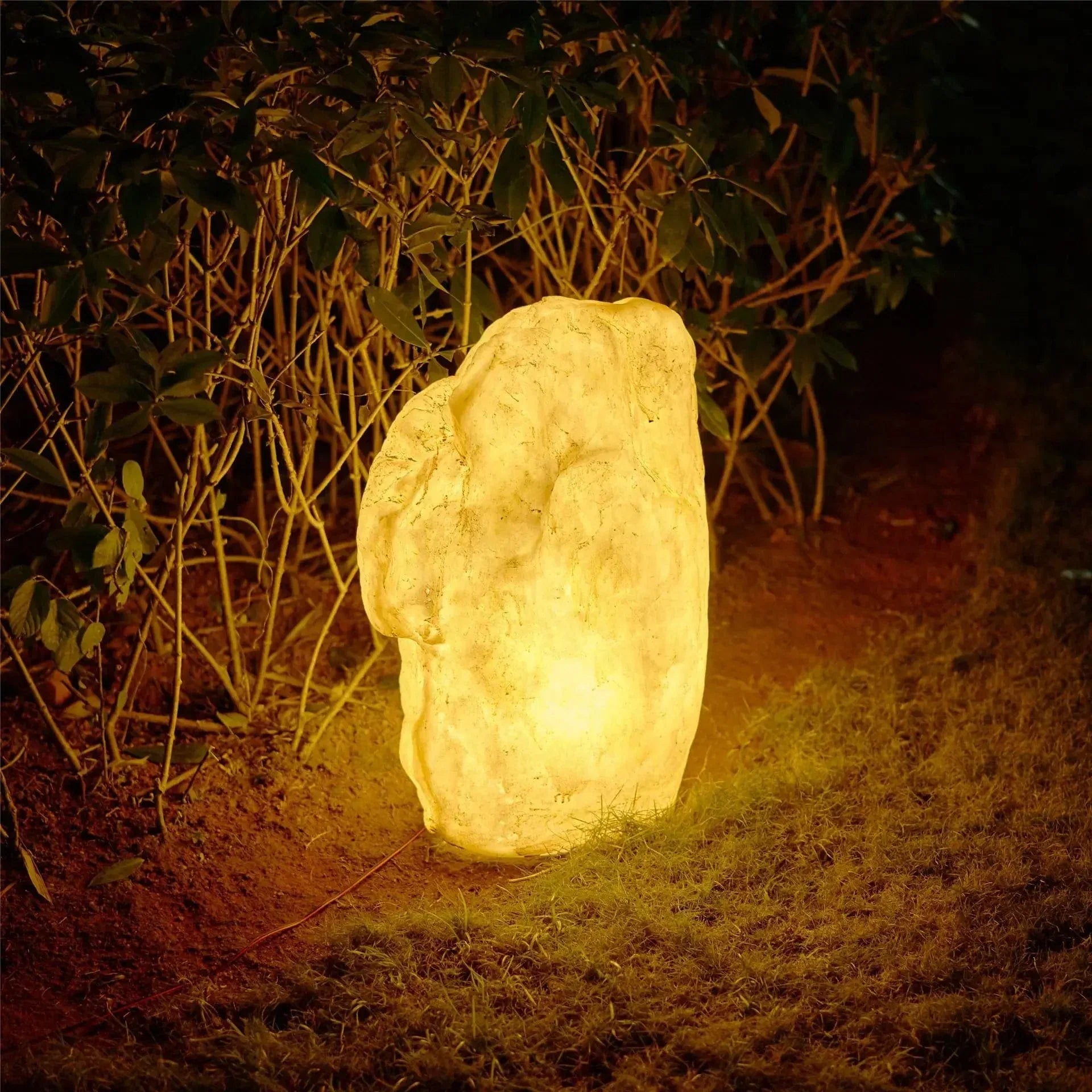 Variant image for Vibrant Stone Solar Garden Lights - Durable Outdoor Landscape Lighting for Pathways and Gardens-2