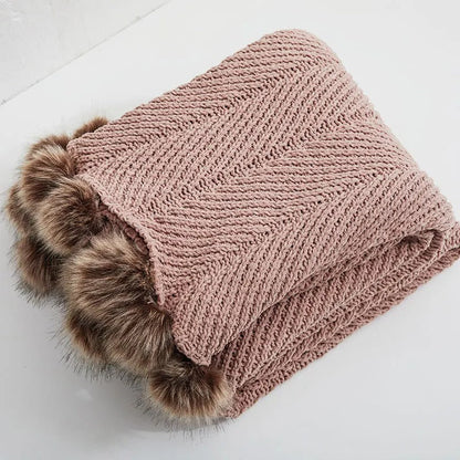 KnitPom - Niedliche Pompon Chenille Decke
