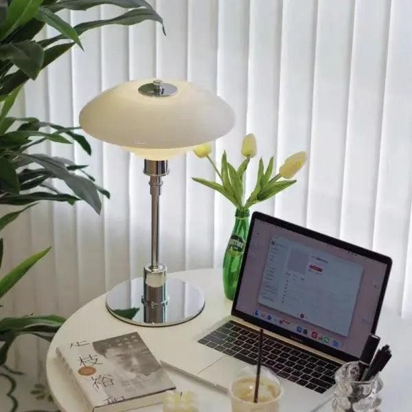 AuraDisk - Lampe en métal élégante au design bas