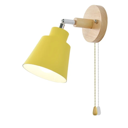 SpinGlow – Rotating Wall Lamp with Toggle Chain