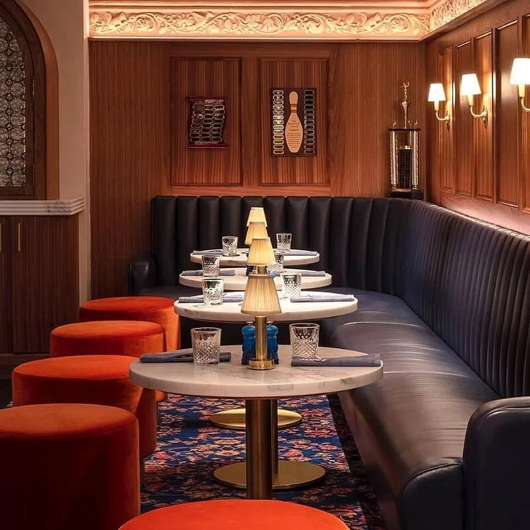 GleamGlow – Lampe de table moderne en laiton