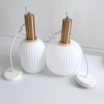 LuxePrism – Lámpara Colgante de Vidrio Elegante con un Toque de Lujo