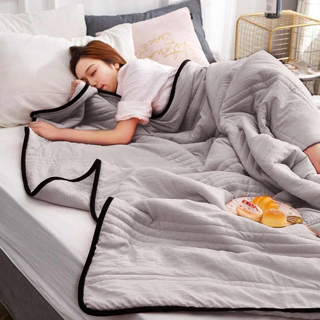 ChillWrap – Soft Cooling Blanket for Peaceful Nights