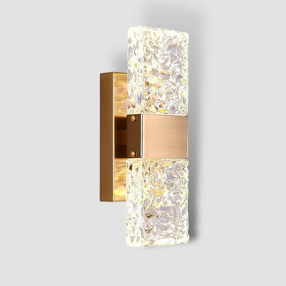 CrystalEdge – Minimalist Wall Lamp with Gold and Crystal Accents